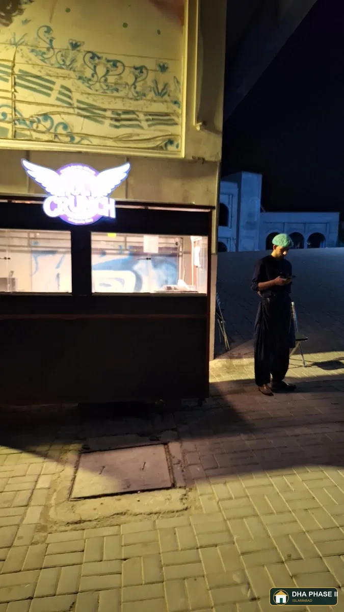 Holy Crunch in DHA Phase II Islamabad — photo 3