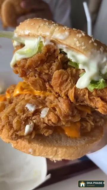KFC | WTC in DHA Phase II Islamabad — photo 9
