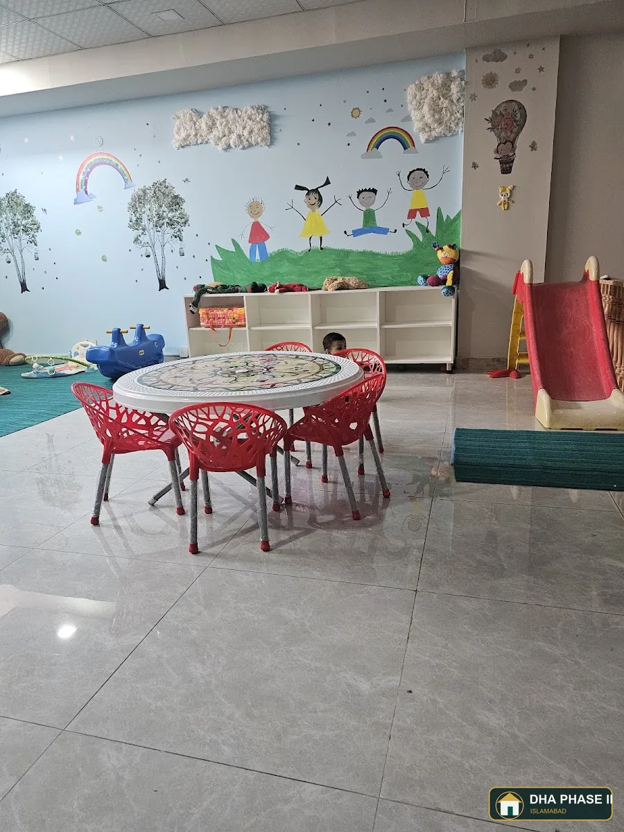 Kreative Kinder Haus in DHA Phase 2 Islamabad — photo 6