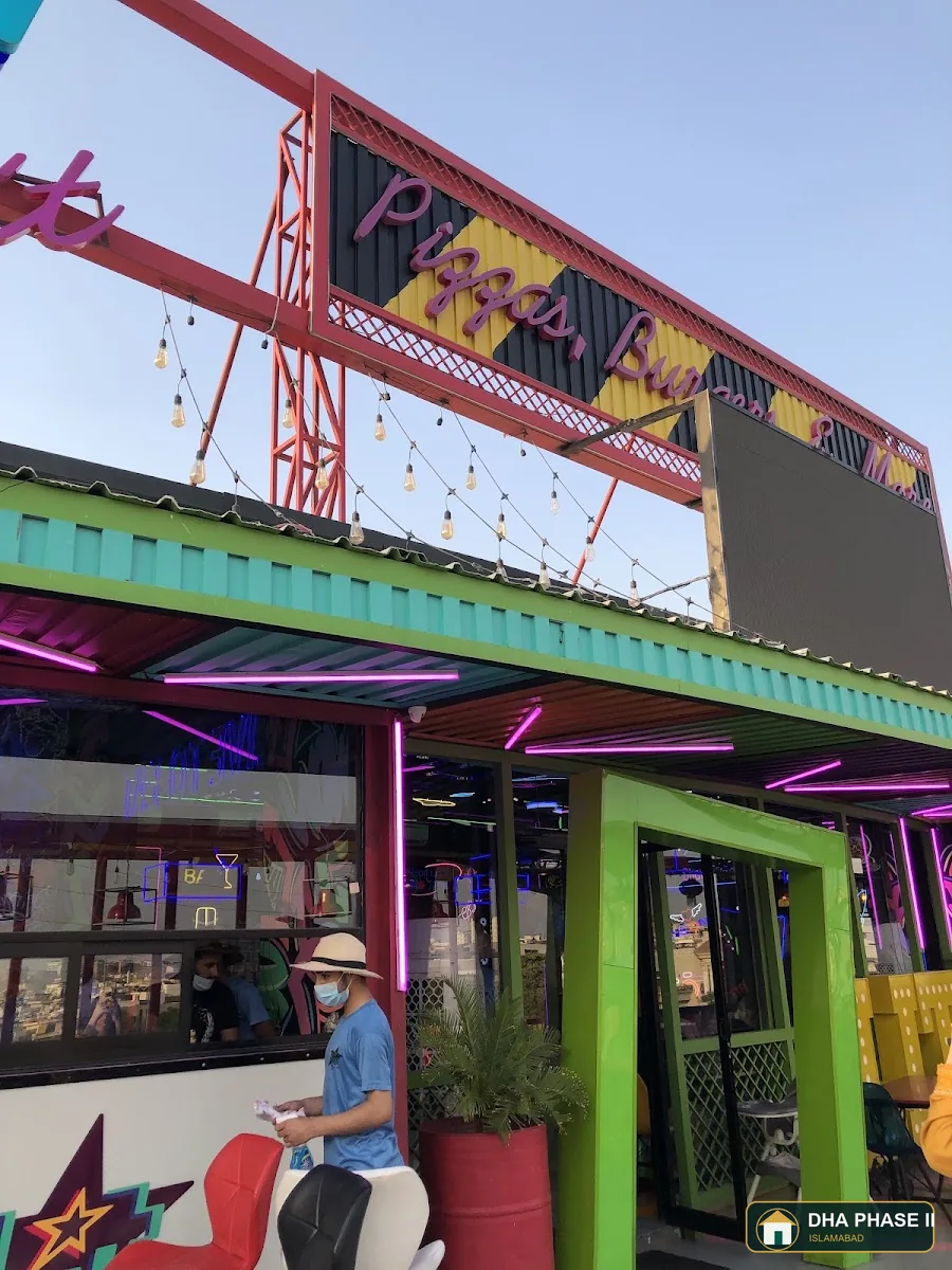 Lit Restaurant in DHA Phase II Islamabad — photo 5
