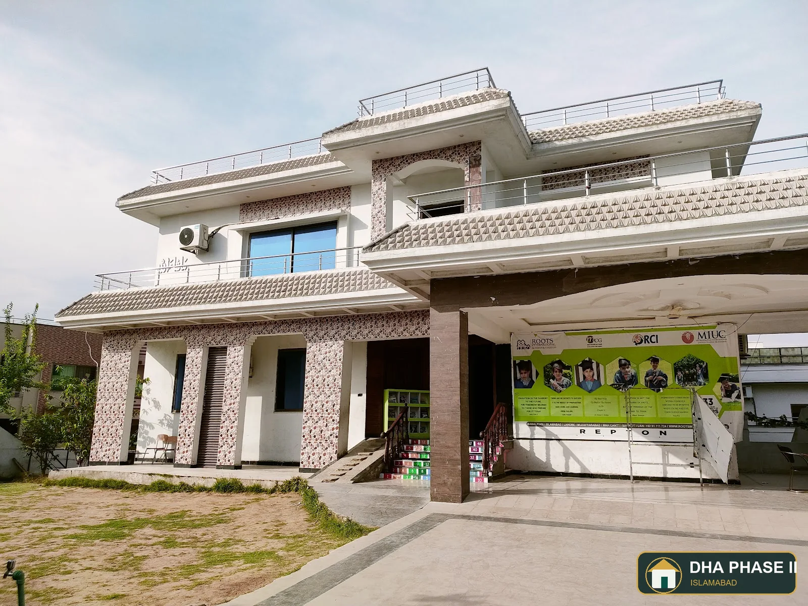 Roots International Schools & Colleges (Richmond Campus) in DHA Phase 2 Islamabad — photo 6