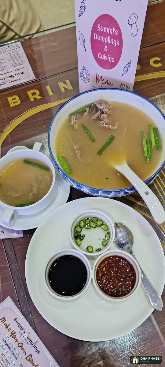 Summi’s Dumplings & Cuisine (Chinese & Thai Restaurant) in DHA Phase II Islamabad — photo 3