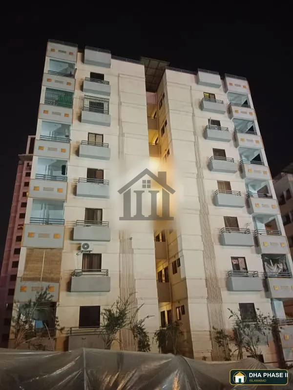 Modern 2 Bedroom Apartment In Block 17