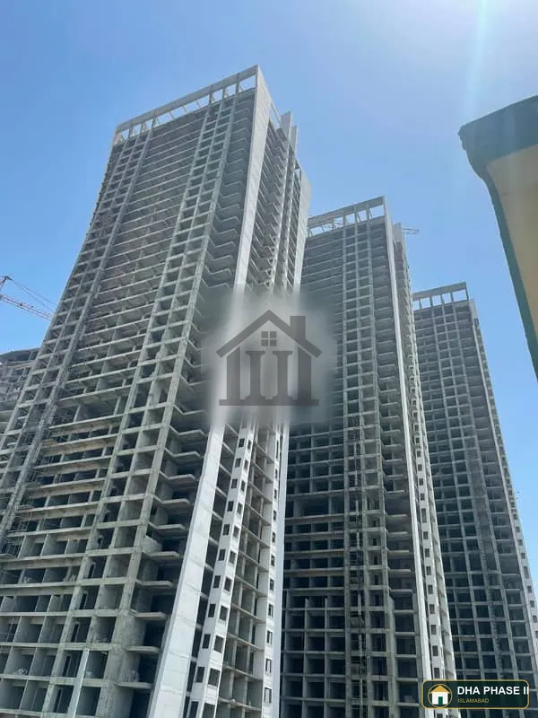Luxury 1 Bed Apartment For Sale In HIGHLIFE 1