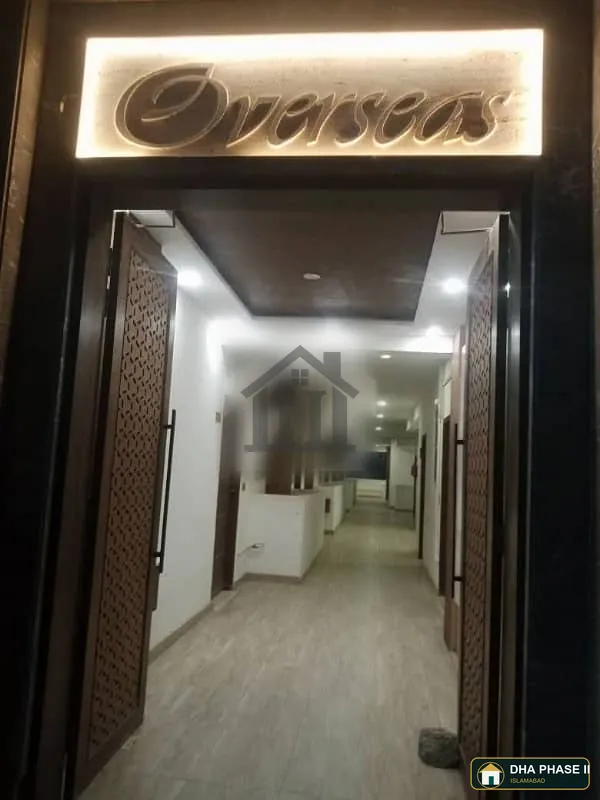 Unoccupied Flat Of 1150 Square Feet Is Available For sale In DHA Defence
