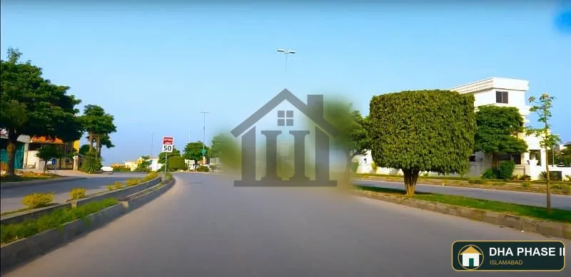 Corner Plot Available For Sale image 5