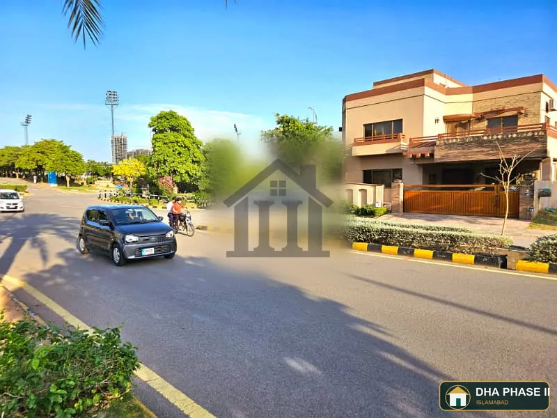 Main Boulevard Investor Rate 1 Kanal Plot For Sale image 3