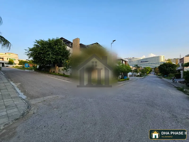 Front Open 1 Kanal Plot For Sale Near Giga Mall image 3