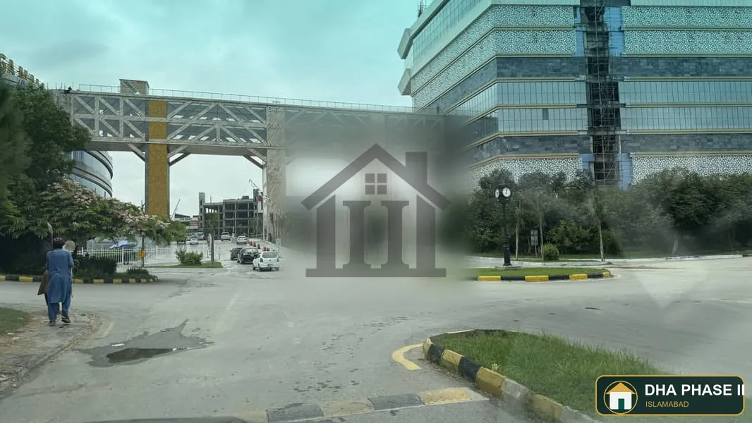 Front Open Giga Mall View 1 Kanal Plot Available For Sale