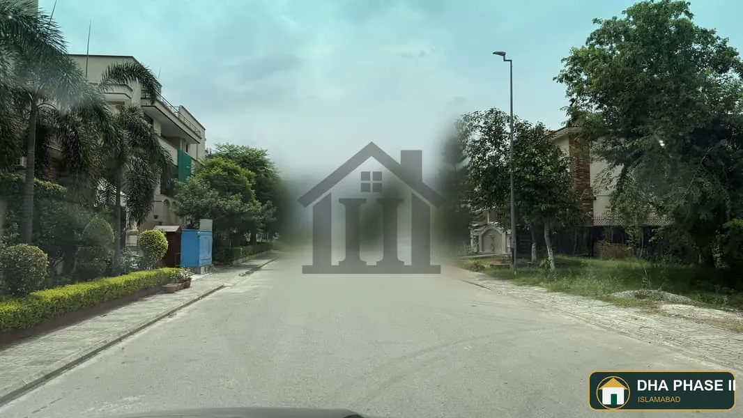 Front Open Giga Mall View 1 Kanal Plot Available For Sale image 2