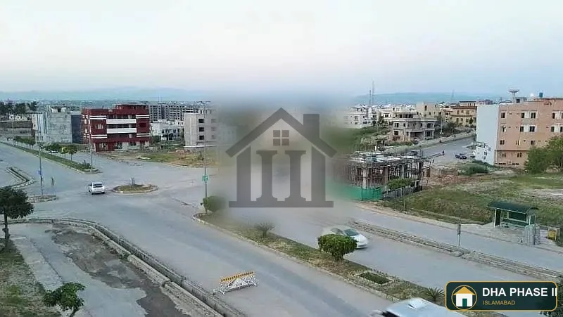 DHA 2 ISLAMABAD CORNER AVAILABLE PRIME LOCATION image 4