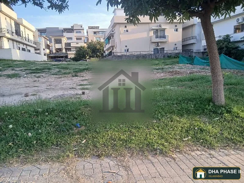 Ideal location Near to Central Park plot available image 3