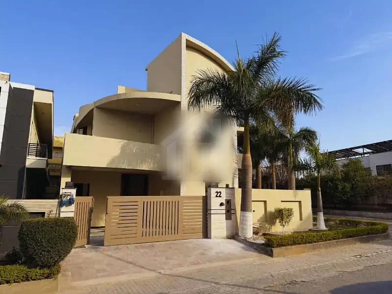 10 Bedroom Corner Luxury 1 Kanal House for Rent in DHA Phase 2 Islamabad