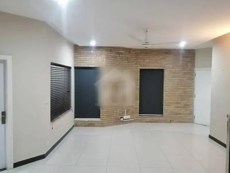 Lush Condition Full near Macdonald Park 10 Marla House for Rent in DHA Phase 2 Islamabad