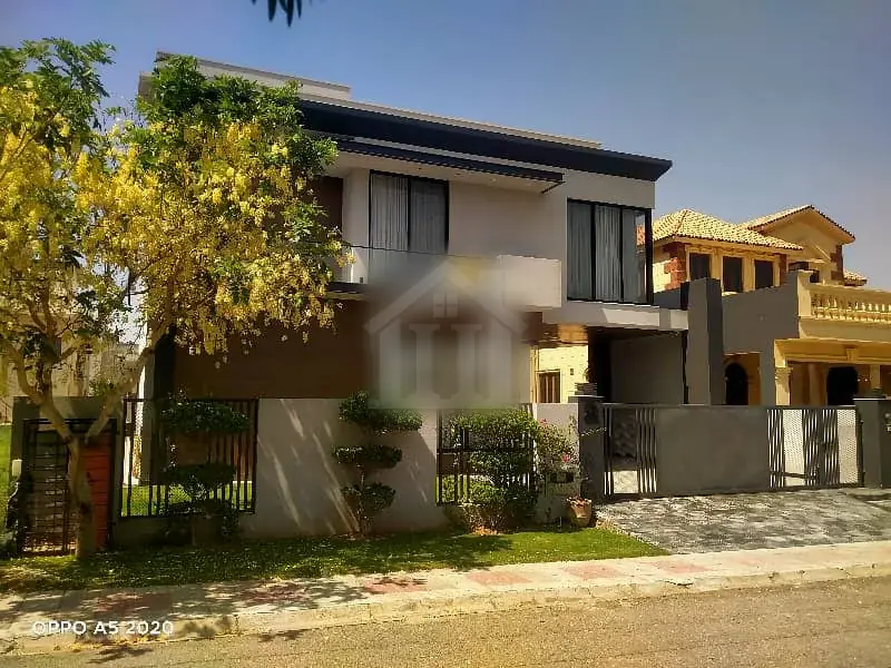 Centrally Located House Available In DHA Phase 2 - Sector B For sale