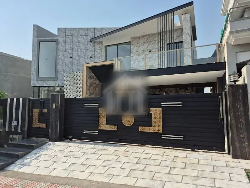 Well-Constructed Fully Furnished House Available For Sale In DHA Phase 2 - Sector G