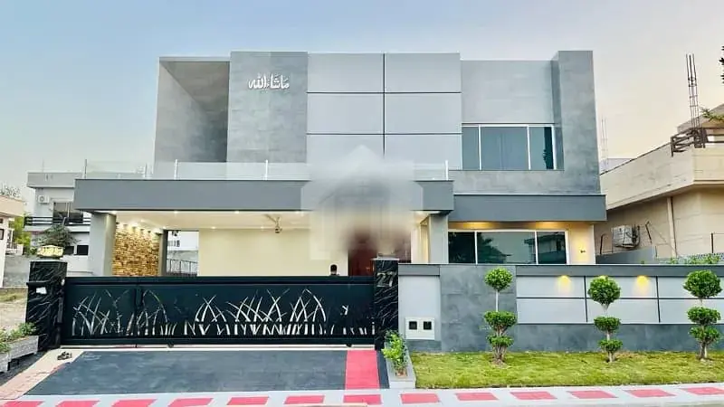 1 And Only Prime Location Double Unit Designer House For Sale Brand New