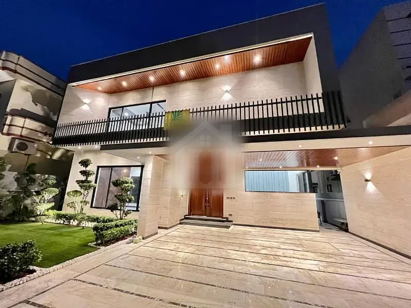 1 Kanal Aesthetic Design Bungalow Up For Sale