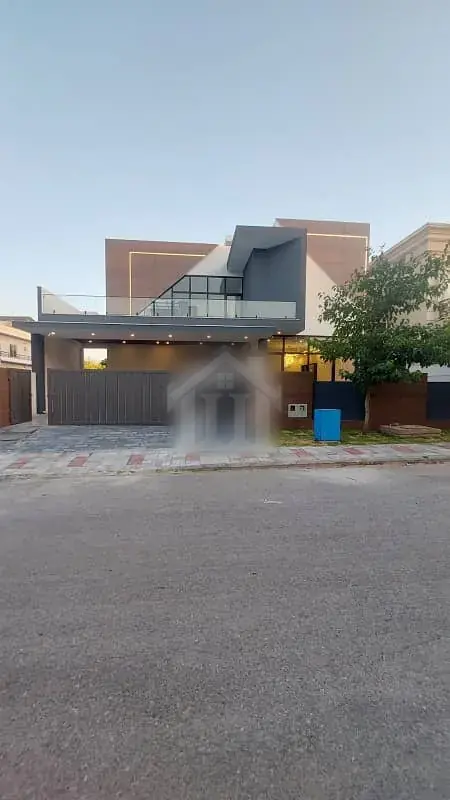 1 Kanal Brand House For Sale In DHA Phase 2 Islamabad