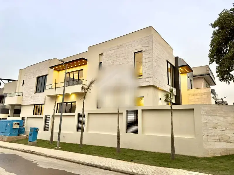 1 Kanal Corner House Available For Sale at DHA 2
