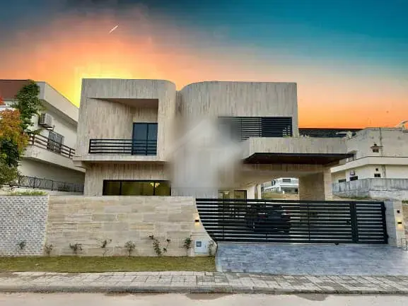 1 Kanal Elegant Design House Near to GIGA Mall for Sale In DHA 2 Islamabad