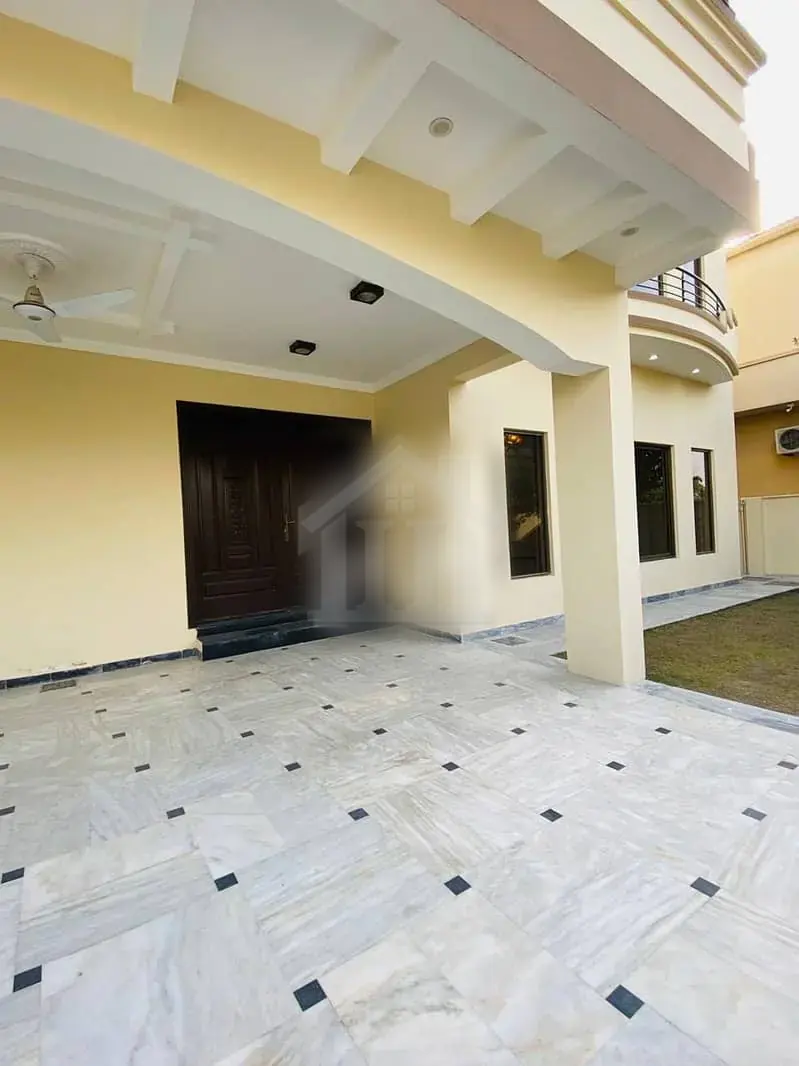 1 Kanal House Available For Sale In DHA Phase 2 Islamabad