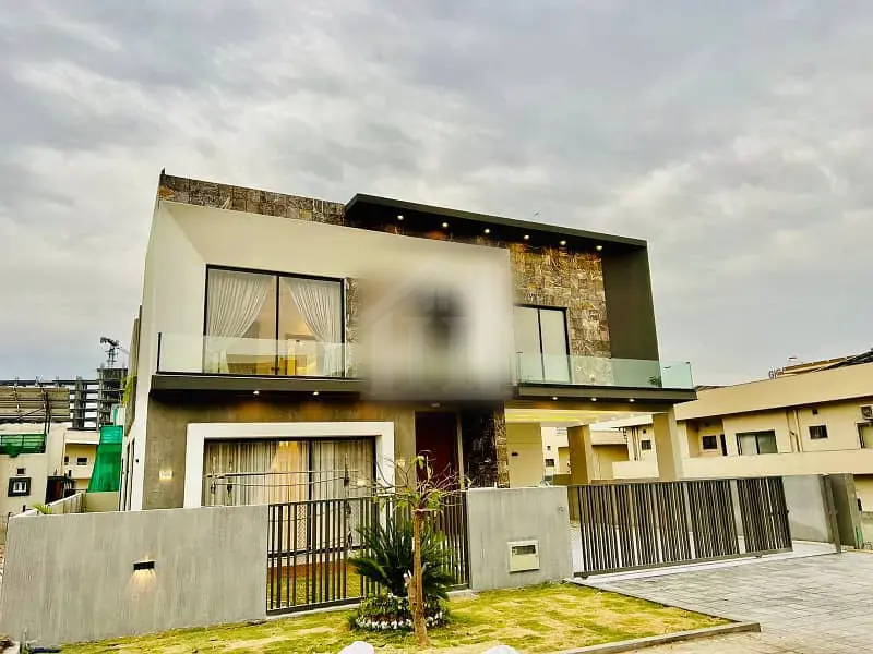 1 Kanal House With Premium Drawing Room With Imported Furniture