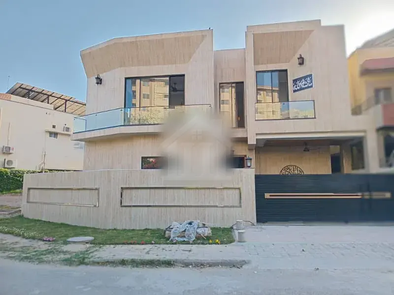 10 Marla Beautiful House For Sale In DHA Phase-2 Islamabad