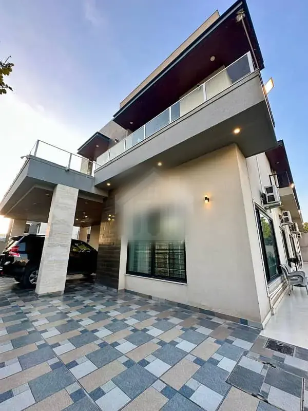 2 Kanal Brand New Designer House Near About Mcdonalds For Sale In PH-2
