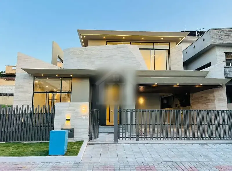 American Design 1 kanal House Ready For Sale In DHA DEFENCE PHASE 2 Islamabad