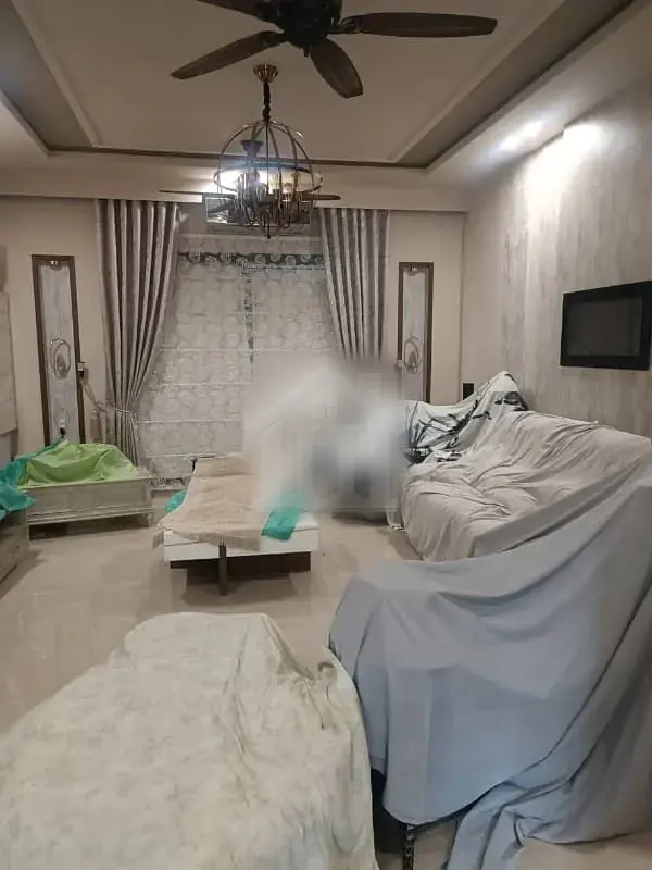 Beautiful And Reasonable 1 Kanal House For Sale