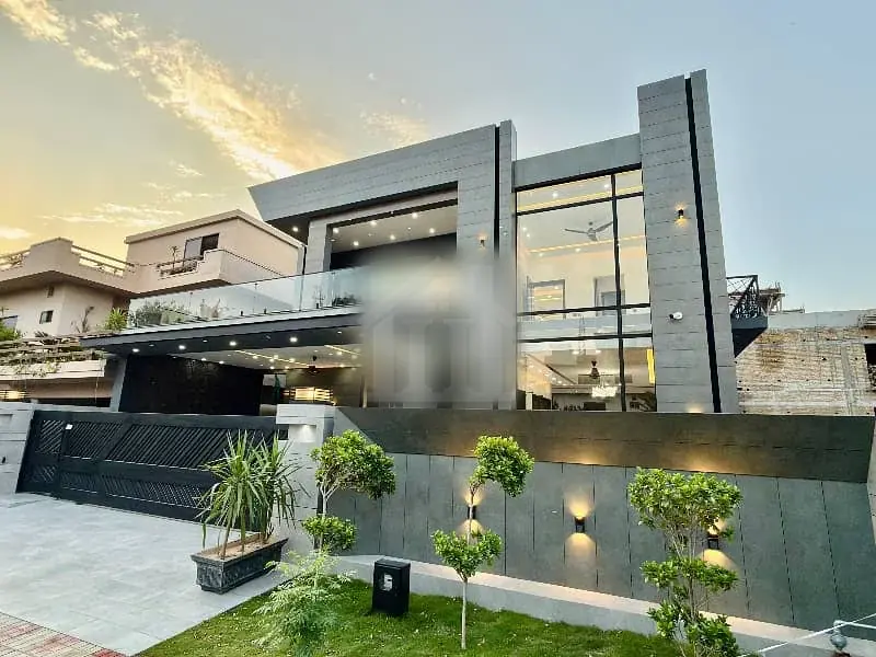 Brand New Spectacular Modern A+ Designer Kanal Dream House