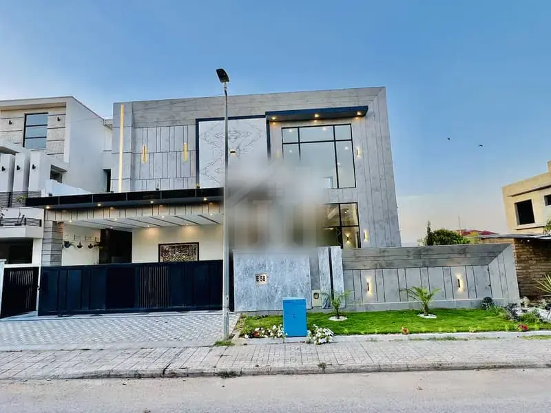 Designer House For Sale Near Jacranda Club
