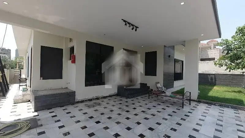 Dha 2 Kanal Beautiful House With Solar For Sale