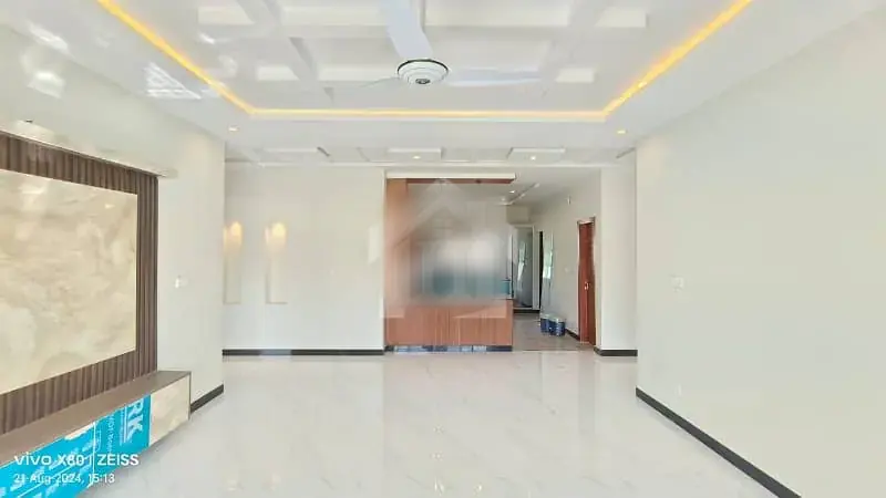 DHA PHASE 2 1 KANAL HOUSE FOR SALE