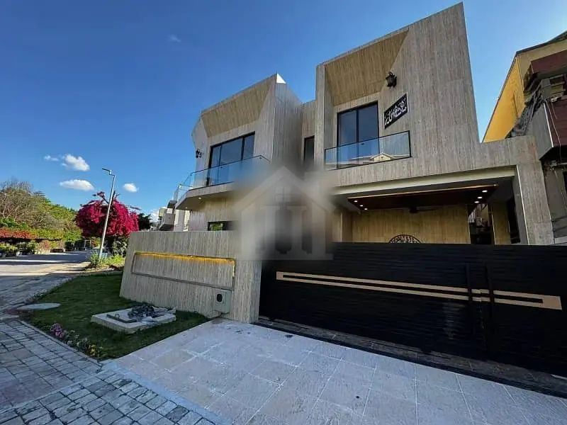 DHA Phase 2 10 Marla House Beautiful Designer House