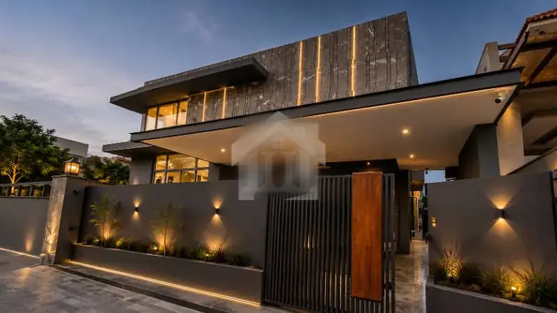 Elegant Designer House Near To Park