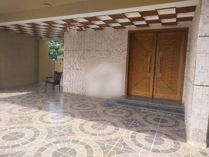 For Sale Luxurious 6 Bedroom House Prime Location Near Family Bee Park DHA Phase 2, Islamabad