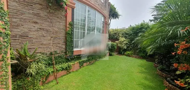 Front Open House With Solar And Gas For Sale