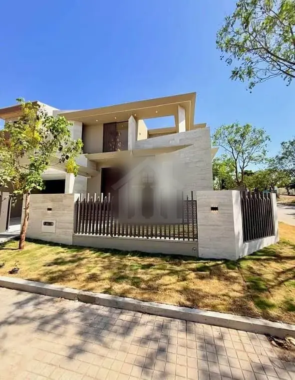 Luxurious Designers House One Kenal Size Brand New For Sale