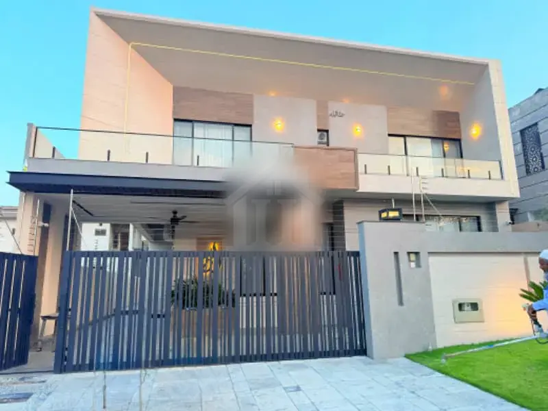 NICE LOCATION SIZE 500 GUZ NEW HOUSE FOR SALE IN DHA PHASE 2