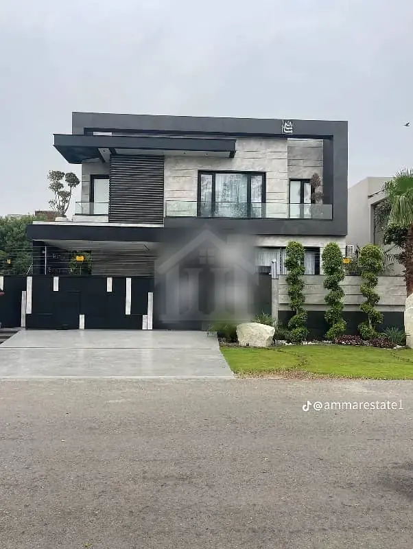 Prime Location Near To Masjid