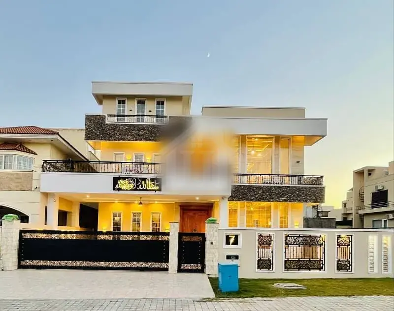 Spacious 1 Kanal Home For Sale In Prime Location DHA 2