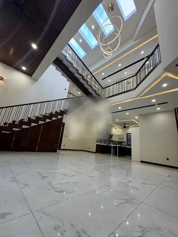 Ultra Luxury Designer House | A++ Construction | Interwood Kitchens | Sapele Wood | Prime Location