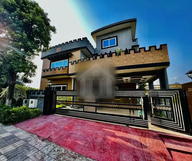 Used House Well maintained With gas For Sale