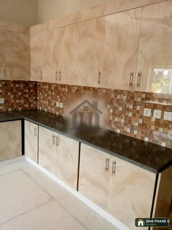 Brand new 1 Kanal Upper portion for Rent in EMAAR DHA