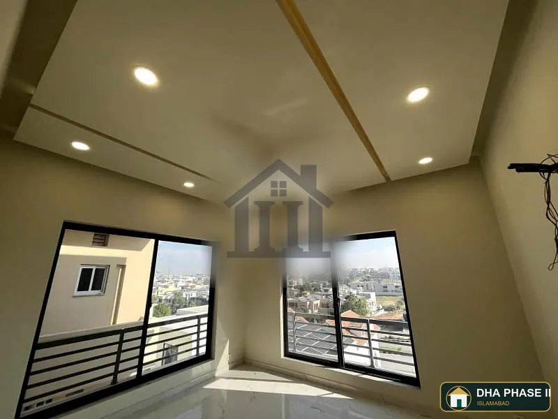 One Kanal Poration Availale For Rent In Dha Phase 2